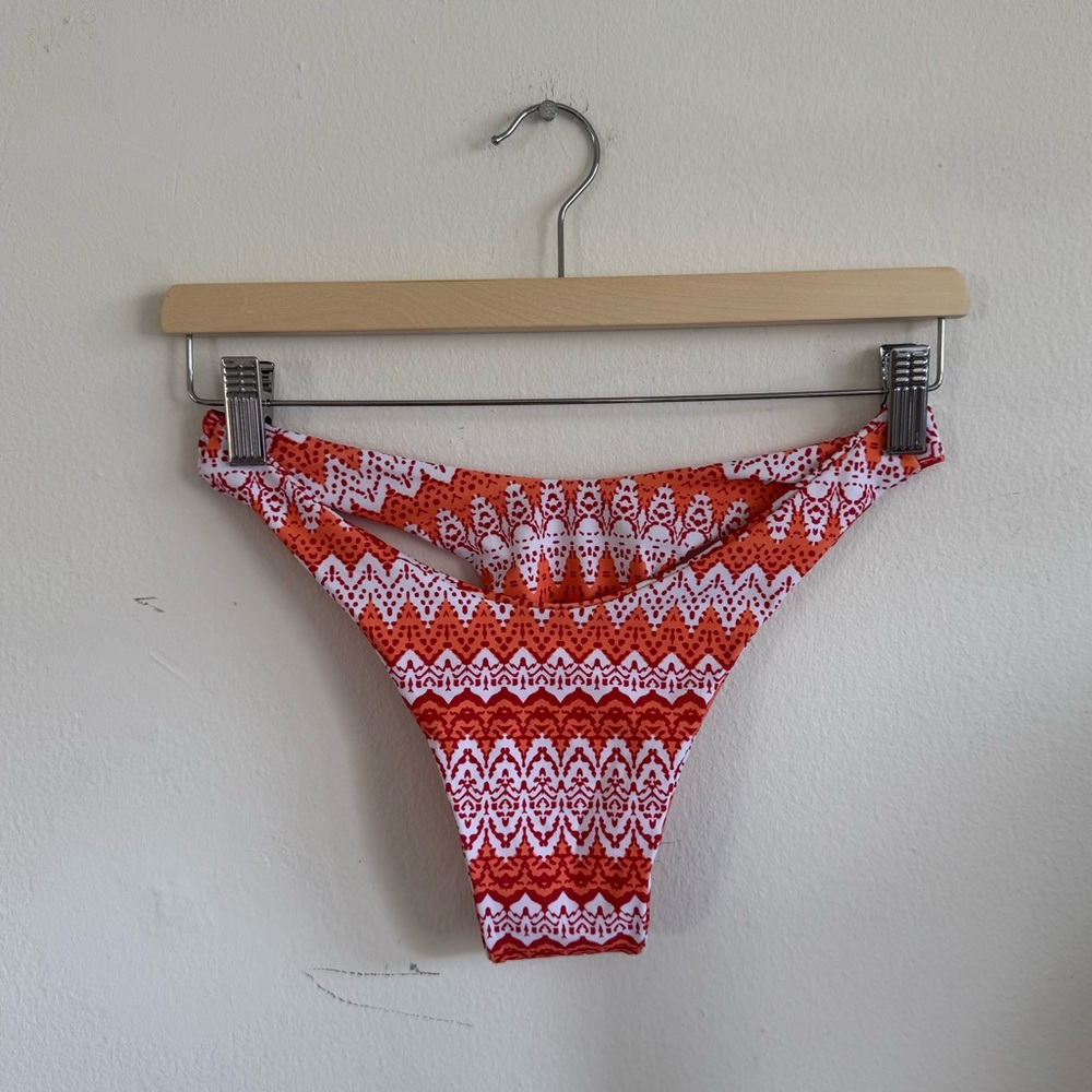 CHEEKY Bikini Bottoms